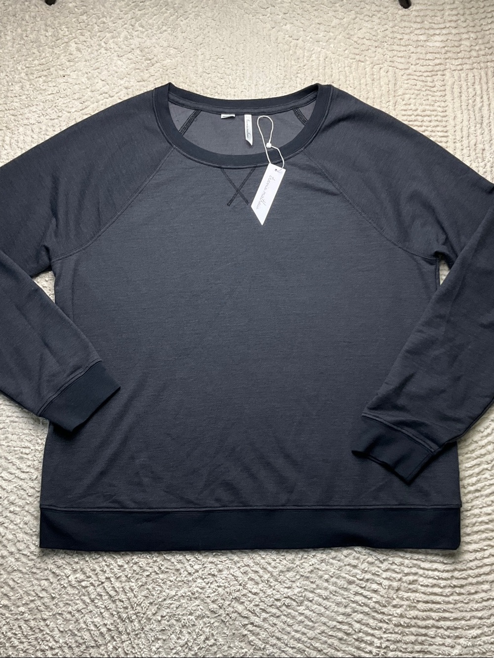 Travis Mathew Raglan Crewneck Sweatshirt Women’s Size XL
